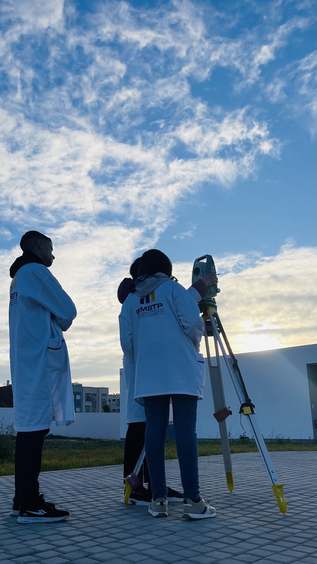 Outils et plans de construction